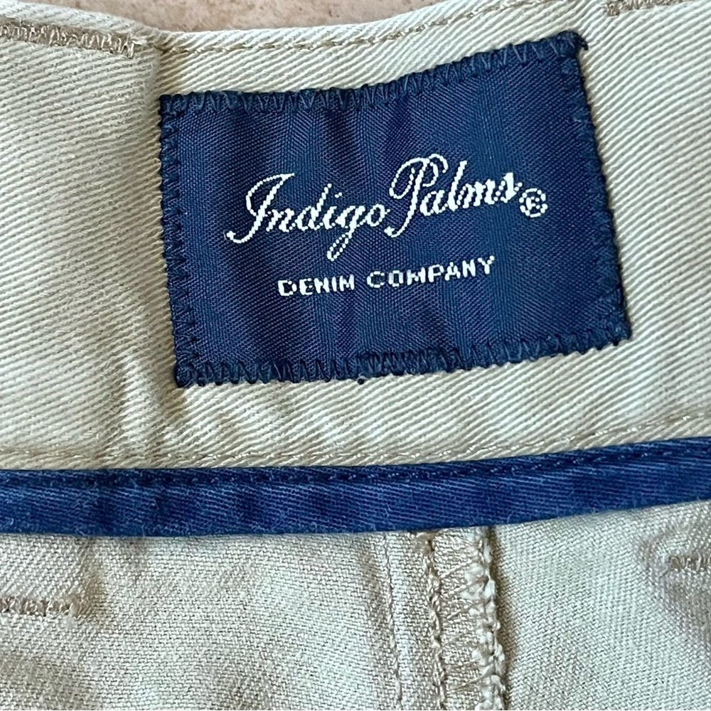 Indigo Palms Men's Tan Casual Shorts - Picture 4 of 8